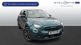 Fiat 600 1.2 MHEV La Prima SUV 5dr Petrol Hybrid e-DCT Euro 6 (s/s) (136 