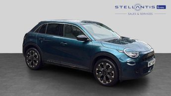 Fiat 600 1.2 MHEV La Prima SUV 5dr Petrol Hybrid e-DCT Euro 6 (s/s) (136 