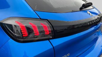 Peugeot 208 1.2 PureTech Allure Premium + Hatchback 5dr Petrol EAT Euro 6 (s