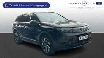 Vauxhall Grandland 1.2 Ultimate SUV 5dr Petrol Hybrid e-DCT Euro 6 (s/s) (145 ps)