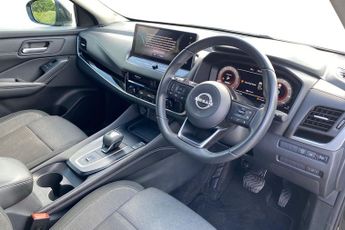 NISSAN QASHQAI  1.3 DiG-T MH 158 N-Connecta 5dr Xtronic Hatchback