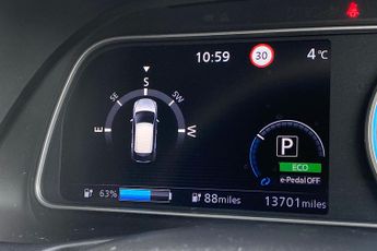 NISSAN LEAF  110kW Tekna 39kWh 5dr Auto Hatchback