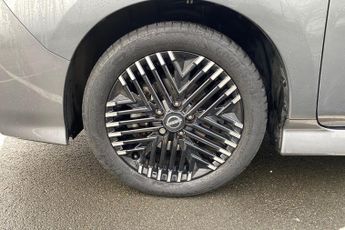 NISSAN LEAF  110kW Tekna 39kWh 5dr Auto Hatchback