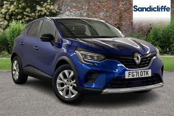 Renault Captur  1.3 TCE 140 Iconic 5dr EDC Hatchback