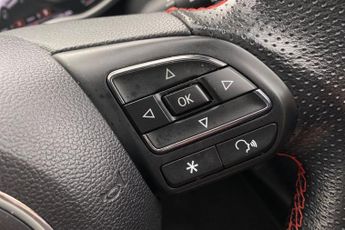 MG MOTOR UK ZS  1.0T GDi Exclusive 5dr DCT Hatchback