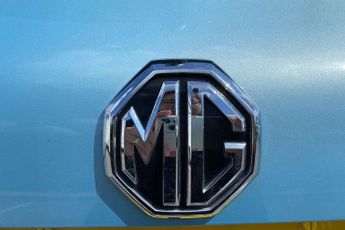 MG MOTOR UK HS  1.5 T-GDI PHEV Exclusive 5dr Auto Hatchback