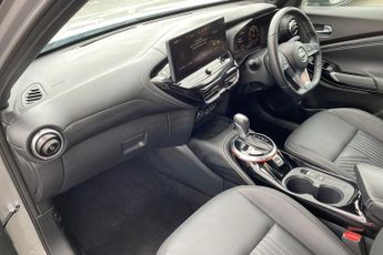 NISSAN JUKE  1.0 DiG-T Tekna 5dr DCT Hatchback