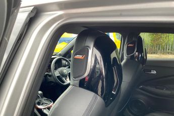 NISSAN JUKE  1.0 DiG-T Tekna 5dr DCT Hatchback