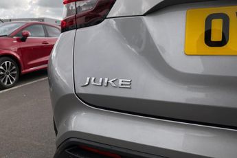 NISSAN JUKE  1.0 DiG-T Tekna 5dr DCT Hatchback