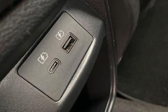 NISSAN JUKE  1.0 DiG-T Tekna+ 5dr DCT Hatchback