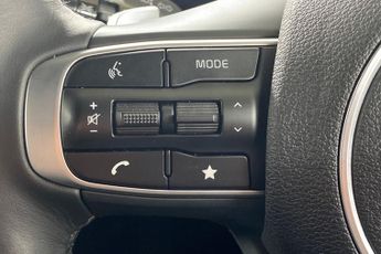 KIA SPORTAGE  1.6T GDi 207 HEV GT-Line S 5dr Auto Estate