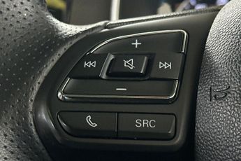 MG MOTOR UK ZS  105kW Exclusive EV 45kWh 5dr Auto Hatchback