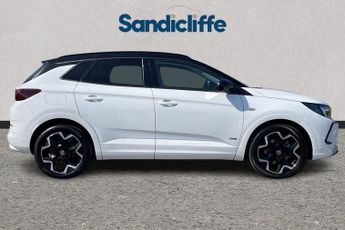 VAUXHALL GRANDLAND  1.6 Hybrid Ultimate 5dr Auto [7.4 kWCh] Hatchback