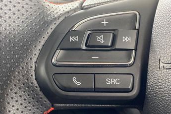 MG MOTOR UK ZS  1.5 VTi-TECH Exclusive 5dr Hatchback