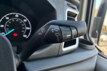 FORD TRANSIT CUSTOM  Active DCiV 320 L1 2.0L EcoBlue 170PS FWD 6 Speed Automatic