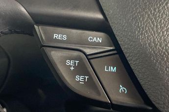 FORD ECOSPORT  Titanium 5 Door 1.0L Ford EcoBoost 125PS FWD 6 Speed Manual