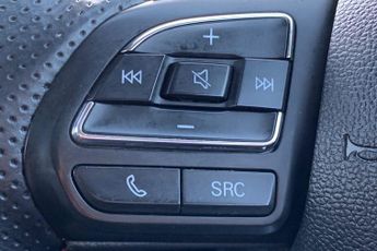 MG MOTOR UK HS  1.5 T-GDI Exclusive 5dr DCT Hatchback