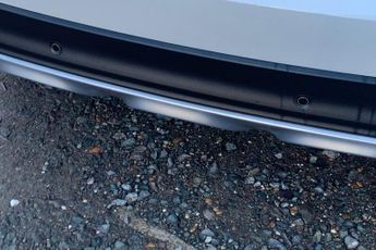 MG MOTOR UK HS  1.5 T-GDI Exclusive 5dr DCT Hatchback