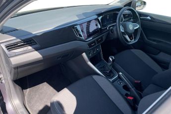 VOLKSWAGEN POLO  1.0 TSI Life 5dr Hatchback