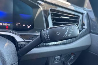 VOLKSWAGEN POLO  1.0 TSI Life 5dr Hatchback