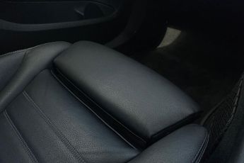 MERCEDES-BENZ C CLASS  C300d AMG Line Edition Premium 4dr 9G-Tronic Saloon
