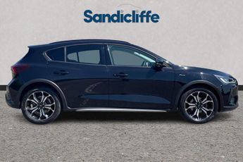 FORD FOCUS  1.0 L EcoBoost Hybrid Active X Vignale Edition 5dr 6Spd 125PS