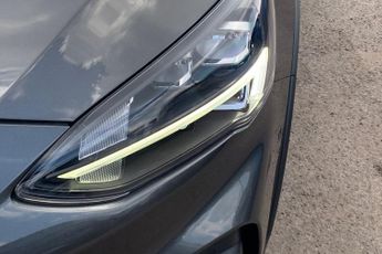 FORD FOCUS  1.0 L EcoBoost Hybrid Active X Edition Est 6Spd 155PS