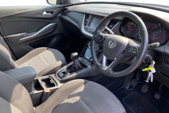 VAUXHALL GRANDLAND X  1.2 Turbo SE 5dr Hatchback