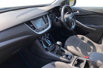 VAUXHALL GRANDLAND X  1.2 Turbo SE 5dr Hatchback