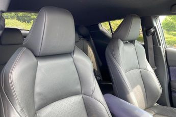 TOYOTA C-HR  1.8 Hybrid Dynamic 5dr CVT Hatchback