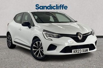 Renault Clio  1.6 E-TECH full hybrid 145 Evolution 5dr Auto Hatchback