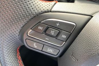 MG MOTOR UK ZS  1.5 VTi-TECH Exclusive 5dr Hatchback