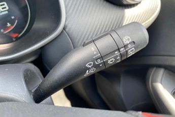 MG MOTOR UK ZS  1.5 VTi-TECH Exclusive 5dr Hatchback