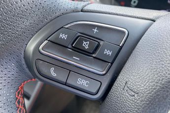 MG MOTOR UK ZS  1.5 VTi-TECH Exclusive 5dr Hatchback