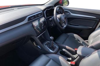 MG MOTOR UK ZS  1.5 VTi-TECH Exclusive 5dr Hatchback