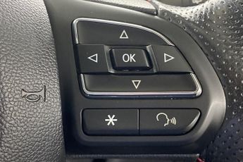 MG MOTOR UK HS  1.5 T-GDI Exclusive 5dr Hatchback