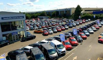 FORD FOCUS  1.0 L EcoBoost Hybrid Titanium 5dr 6Spd 125PS