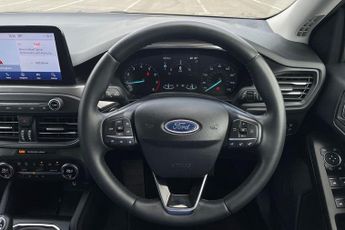FORD FOCUS  1.0 L EcoBoost Hybrid Titanium 5dr 6Spd 125PS