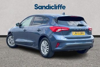 FORD FOCUS  1.0 L EcoBoost Hybrid Titanium 5dr 6Spd 125PS