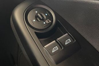 FORD FIESTA  1.6 ST-3 3dr 6Spd 182PS