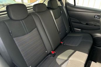 NISSAN LEAF  110kW N-Connecta 39kWh 5dr Auto Hatchback