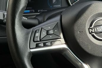NISSAN LEAF  110kW N-Connecta 39kWh 5dr Auto Hatchback