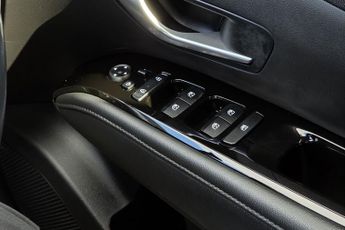 HYUNDAI TUCSON  1.6 TGDi Plug-in Hybrid Ultimate 5dr 4WD Auto Estate