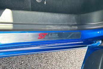 FORD FOCUS  ST-Line 5 door 1.0L EcoBoost 125PS FWD 6 Speed Manual