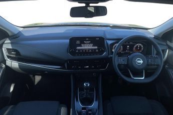 NISSAN QASHQAI  1.3 DiG-T MH Premiere Edition 5dr Hatchback