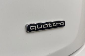 AUDI Q5  45 TFSI Quattro S Line 5dr S Tronic Estate