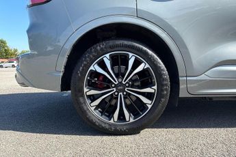 FORD KUGA  ST-Line Edition 5 door 2.5 Duratec PHEV 225PS FWD CVT Automatic
