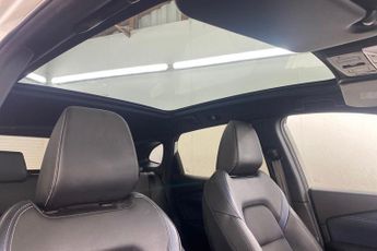 NISSAN QASHQAI  1.3 DiG-T MH Tekna 5dr Hatchback