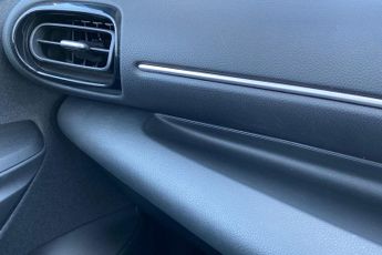 TOYOTA YARIS  1.5 Hybrid Icon 5dr CVT Hatchback