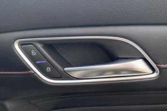 MG MOTOR UK HS  1.5 T-GDI Trophy 5dr DCT Hatchback